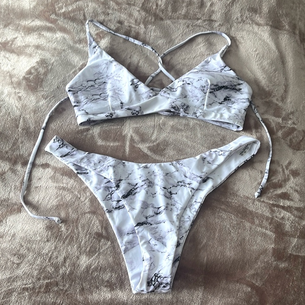 Zaful White Marble Criss Cross Back Bikini Size L